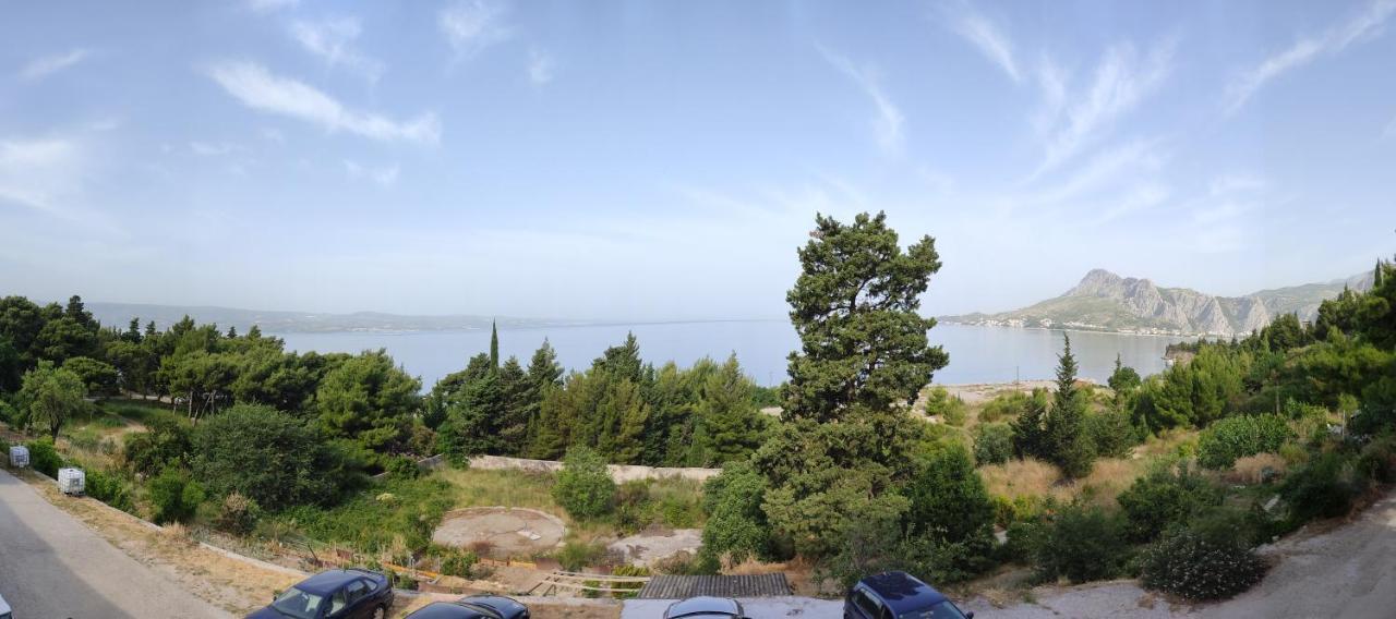 Apartment Ravnice Omiš Exteriör bild