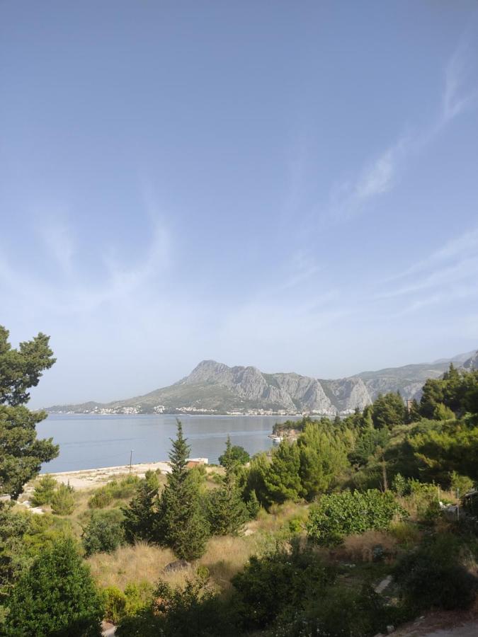 Apartment Ravnice Omiš Exteriör bild